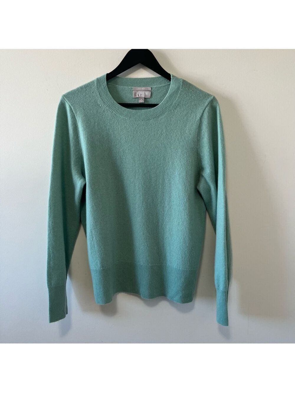 J. Crew Cashmere classic-fit crewneck sweater Size M - Picture 3 of 12